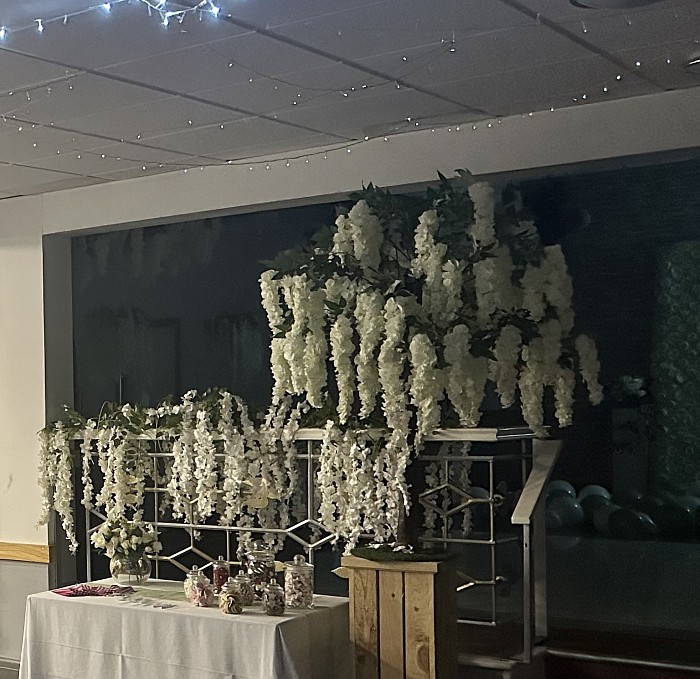 Trees can be added to plinth or as table centre pieces.